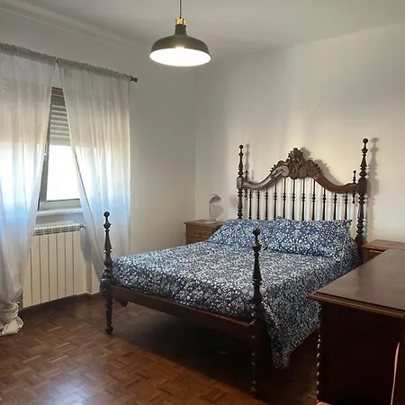 Front Surf House * Figueira da Foz